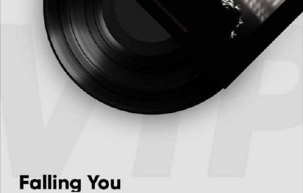 刘耀文《Falling You》等原创单曲取得了哪些音乐平台纪录？|时代少年团|QQ音乐|年度|歌曲|舞台