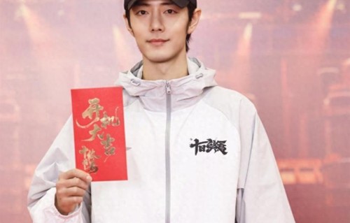 肖战履历一摊开，说句不好听的，内娱不少自封顶流都得先闭麦三秒