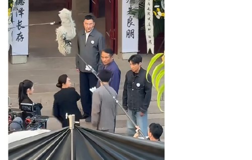 陈晓拍新戏耳光戏被真打，敬业还是危险？|海之上|红肿|尴尬|对手|脸部
