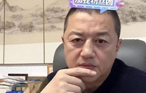 张雪捐的真不是冠军奖杯 李亚鹏那句我很想去拍听着心酸又真实