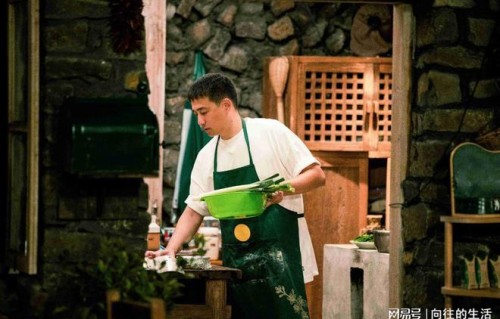 《向往的生活》下期精彩：宋轶惊喜做客 蘑菇屋浪漫日出直播|何炅|黄磊|湖南卫视|节目|丁一滕