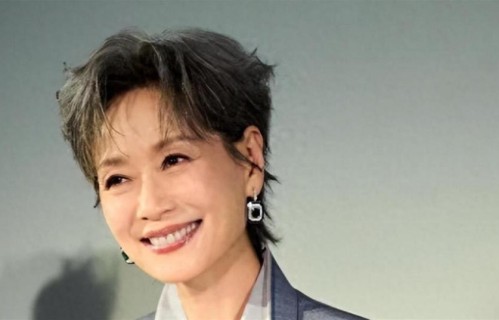 颜值不出众，却成一代影后！爆红半生的叶童，活成人间清醒范本