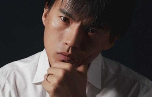 宋宁峰风波再升级！疑似小三身份曝光小宋宁峰20岁，长相神似前妻