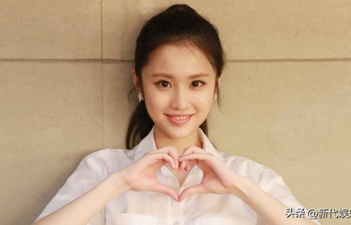 她人美演技好,曾受张艺谋热捧,资源优剧本多却一直戏红人不红