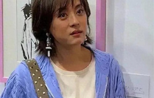 孙俪花展生图流出！无滤镜侧脸，这状态谁不羡慕