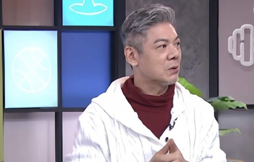 香港知名演员患直肠癌，一日需排便十几次，看病花光积蓄带病复出