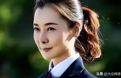 从18岁开始男人不断，半百了还没玩够，如今却活成了人生赢家！ 