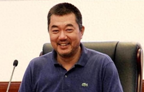 硬汉董勇离婚八年不提婚事，家里人逼他相亲他真去了，后来呢