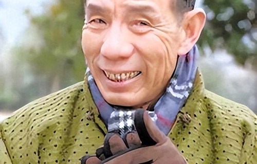 魏宗万逝世1天，三大恶心情况发生，私生活和遗产被扒只是开胃菜 