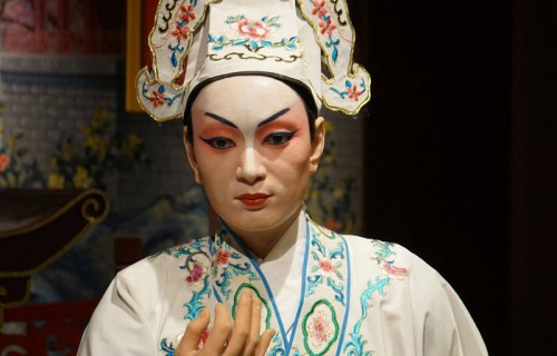 张嘉益《主角》哭戏打动人心:演技与真诚才是演员的立身之本|忆秦娥|刘浩存|收视率|电视剧盘点|流量