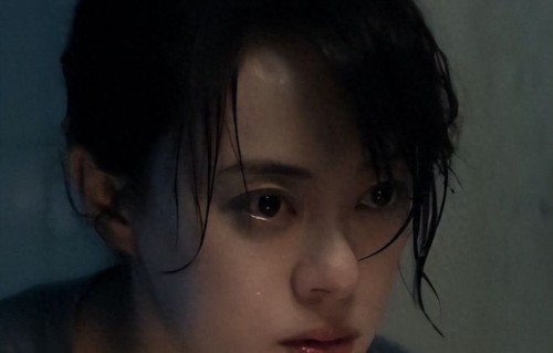 《危险关系》和《钢铁森林》各看9集，一部已弃剧，一部狂追