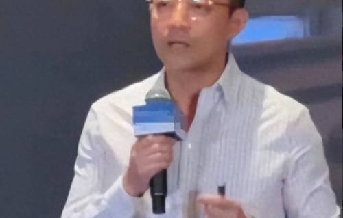 汪小菲参加活动，脱稿演讲帅翻了，马筱梅忙着搬家，张兰海外打拼