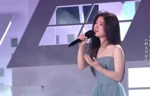 单依纯：红了5年，反转了