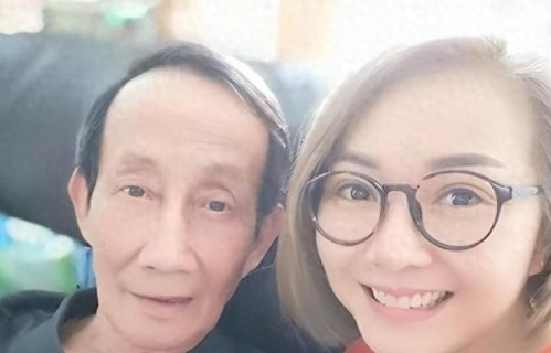 从三级片艳星到广州老板娘：一个女儿用皮肉苦力，买断了父亲的命 