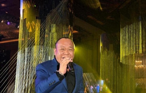 香港男星近况曝光，在深圳开设5家餐厅已全部倒闭，仍坚持做餐饮