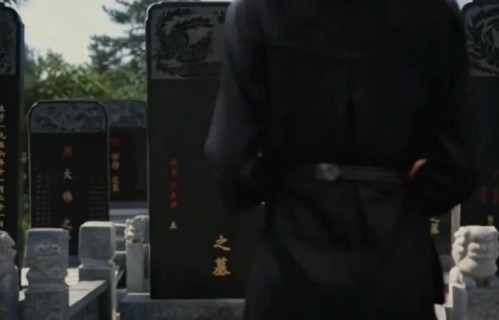 结局一堆坟观众意难平！《主角》宋师单团被砸死，刘红兵父子下线
