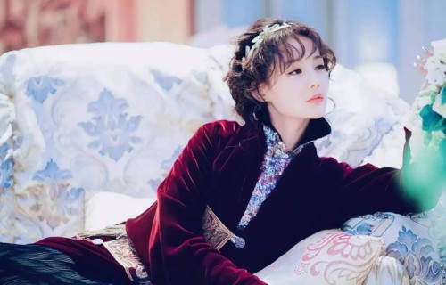 李一桐：热播剧女主，颜值演技在线，为什么就是不火？