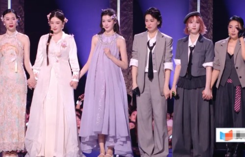 《乘风》直播假唱遭吐槽，口型对不上还玩文字游戏，网友喊话退钱