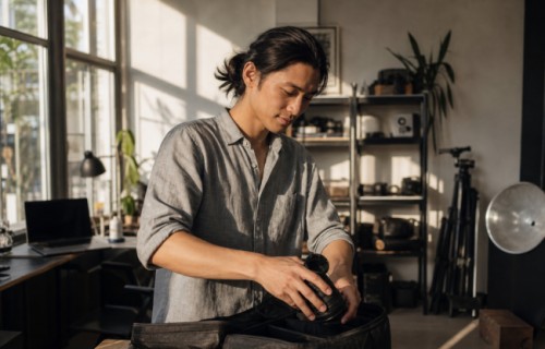 片名劝退实则封神，梁練偉细说三部宝藏国产片|电影评分|闪光少女|王宝强|名字|民乐
