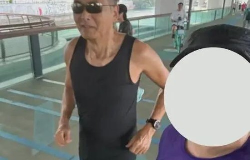 71岁仍能轻松跑5公里！周润发：跑步的终极意义，是老得有尊严！|发哥|刘江|银发|接地气|跑鞋