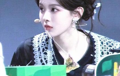 网友对杨超越这次整蛊评价如何？