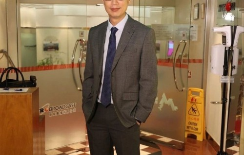 恭喜！TVB前小生就职上市公司副主席，成联席CEO，年薪250万