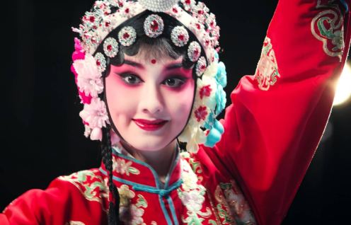 《主角》楚嘉禾没想到，攀附程老板，捧红心上人，反倒害惨封潇潇