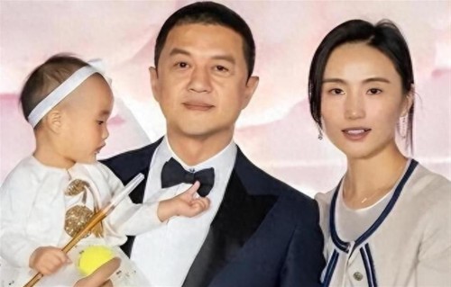 王菲怎么也没料到，曾负债前夫李亚鹏，竟靠一小举动口碑突然暴涨