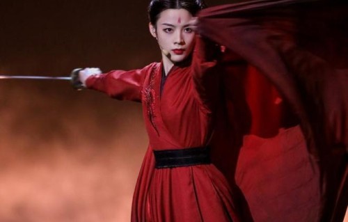 越剧演员陈丽君：唱流行歌曲唱到怀疑自己|乘风2024|天命|戏曲|流行音乐|舞台