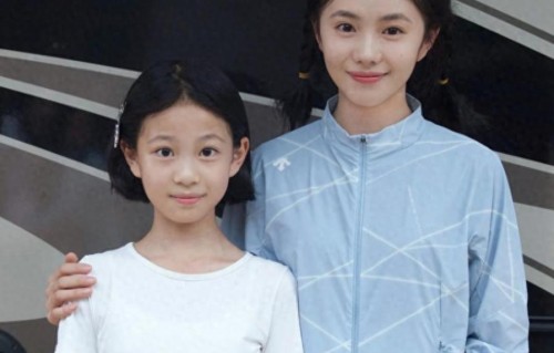 张艺谋没想到，请来半个娱乐圈的流量老戏骨，却输给了12岁女孩？ 