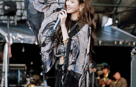 张予曦的舞蹈功底和模特经历对她演绎打戏有何帮助？