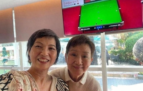香港老戏骨遗孀近照曝光，曾凭独臂刀红遍亚洲，两度经历丧夫