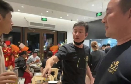 最新 | 演员文章新身份！转型开餐厅！|马伊琍|文君竹|文爱马|女儿|小爸爸