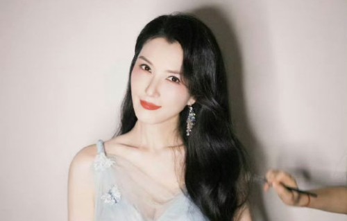 实力唱将徐洁儿在《浪姐7》一公中排名垫底，她的舞台表现和观众反馈是什么？|乘风2026|高音|雨爱|谣言|质疑