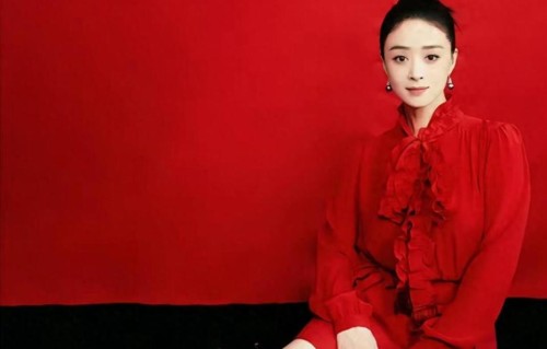 蒋欣解释过不结婚原因：没有男人追，没人敢接近，理想型是霍建华