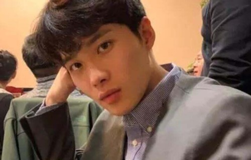 作为网红歌手的井胧,这次参加创造营,成功出道的机会大吗?