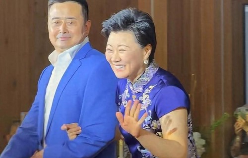 赵海燕儿子大婚太实在！60元喜酒无热搜，赵家班齐聚却不演二人转