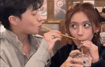 事态升级！伊能静小作文惹众怒，网友：祖国人民求你回来的吗？