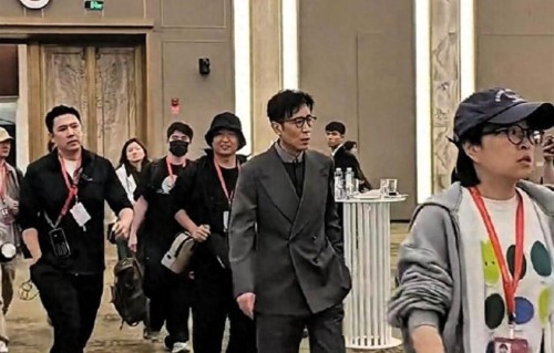 北影节突发！于和伟暴瘦脱相，内娱真正戏骨都在拼命