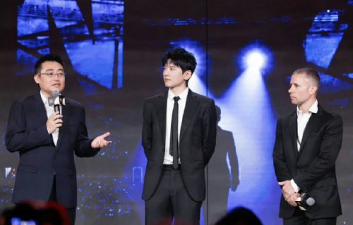张杰现在的音乐事业和演唱会成绩是否能证明他当初的选择？|华语流行音乐|深度内容|舞台|粉丝|环球