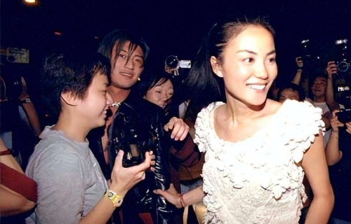 谢霆锋王菲二十年情路：从世纪牵手到春晚默契