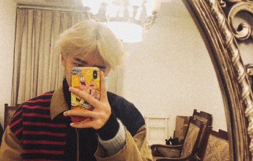 赵让在2026年4月为何发布了“金发消失预警”？