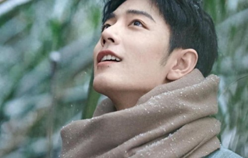 肖战近半月3件事扎堆，单身传闻降温，新剧进组，维权又赢了