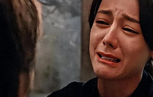 娱乐圈又传"噩耗"！杨紫、迪丽热巴等明星联手发声，情况十分紧急 