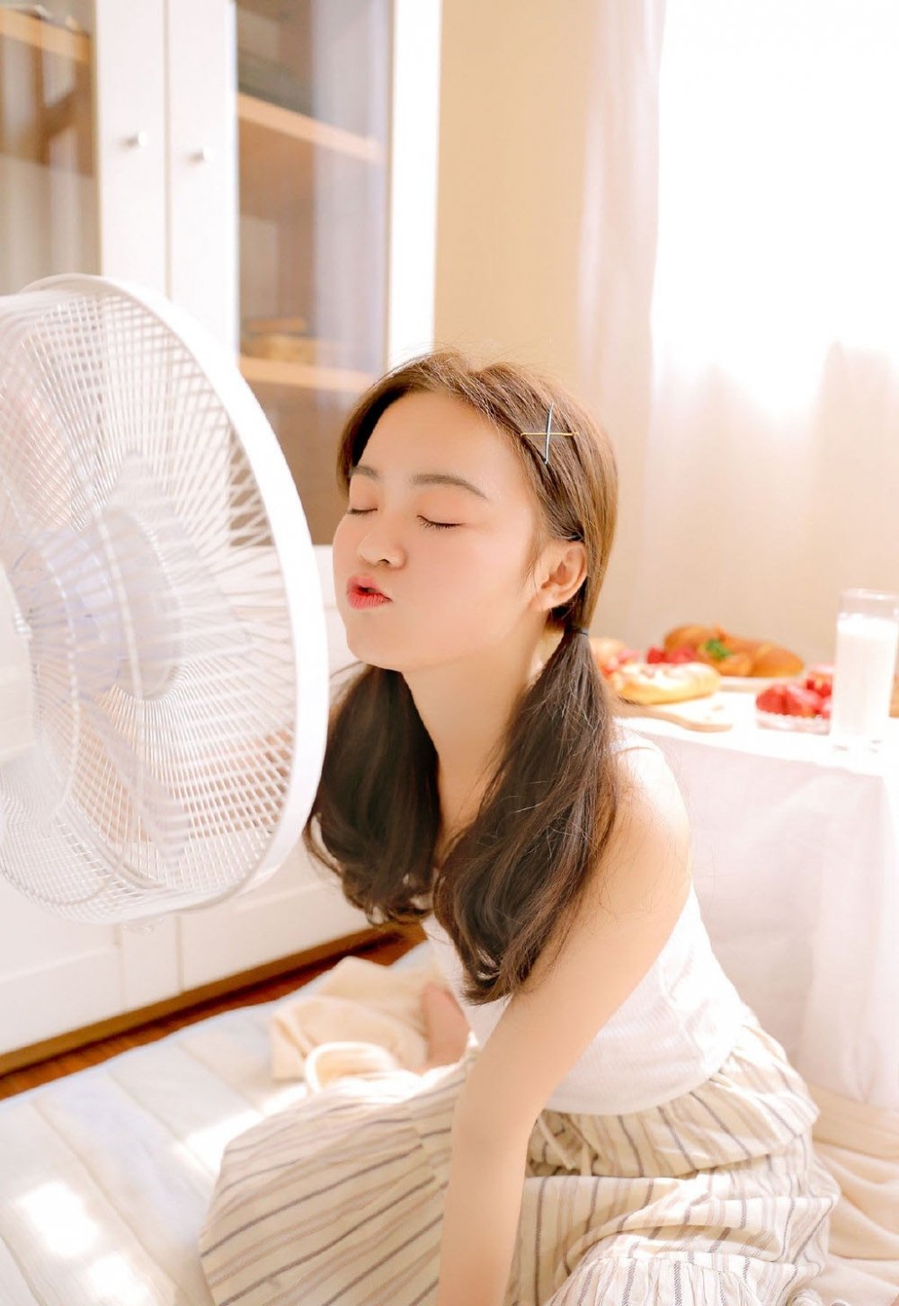 《逃出绝命街》首曝预告 现代人误入史前世界