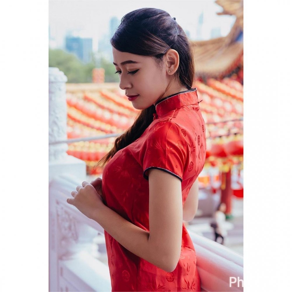 《逃出绝命街》首曝预告 现代人误入史前世界