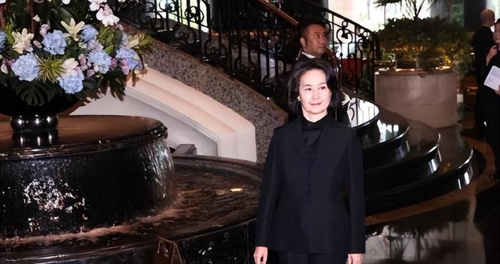 打开网易新闻 查看精彩图片