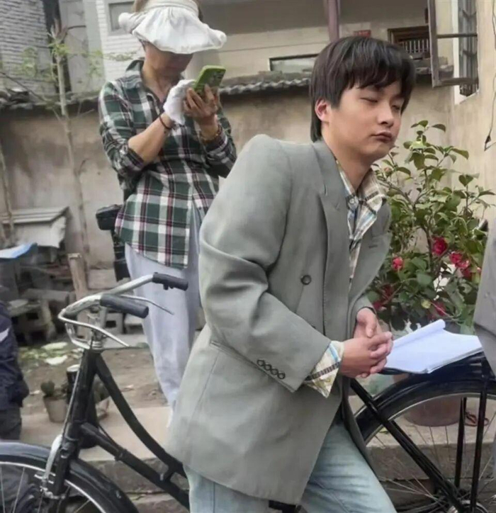 打开网易新闻 查看精彩图片